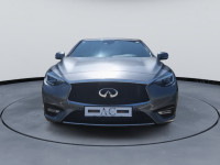 Infiniti Q30 1,6 T