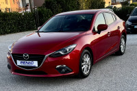 Mazda 3 2.0 benzinac = 44 000 km  = Kupljen nov u HR