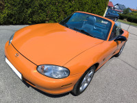 Mazda MX-5 1,6i registriran veliki servis sva limarija generalno uređe