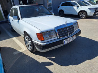 Mercedes-Benz 220 E124 (oldtimer) 1992. (0991954086)