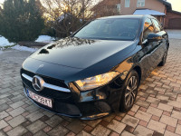 Mercedes-Benz A-klasa 180 d Progressive Limousine