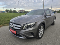 Mercedes-Benz GLA 200 CDI-2015god.md-NAVIGACIJA-xenon,koža,alu,KARTICE