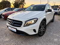 MERCEDES BENZ GLA 220 4-Matic-AUTOMATIK-LED-NAVI-TEMP-KAMERA-NEMA 5%