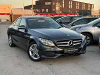 Mercedes C220 CDI••LED••NAVI••ALU 17••NOVE GUME