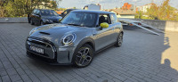 MINI One Cooper automatik nove gume u pdv-u registriran 1g.