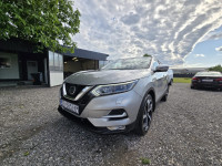 Nissan Qashqai 1,3 benz59000 km REG 1god IZUZETAN sa NAJJAČOM OPREMOM