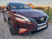 Nissan Qashqai 1.3 DIG-T*Automatik*Tekna*Panorama*Kamera 360*Navi*Led*