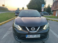 Nissan Qashqai 1,5 dCi ODLIČAN-KARTICE