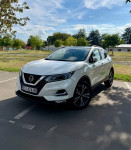 Nissan Qashqai 1,7 TEKNA LED, NAVI, PANORAMA