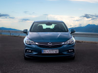 Opel Astra 1.6 CDTI - nije uvoz (pun opreme)