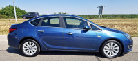 Opel Astra 1,7 CDTI  COSMO**KAMERA *NAVI*SERVISNA OPEL**TEMPOMAT**