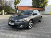 Opel Astra 2,0 CDTI