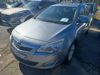 Opel Astra J Karavan 1,3 CDTI reg-7/2024 KLIMA KUKA kartice/rate