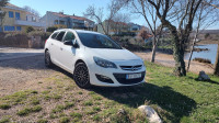 Opel Astra Sportourer