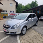 Opel Corsa 1,2 16V Na ime kupca,plaćeno sve do registracije.