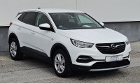 Opel Grandland 1,2 Turbo LED NAVI VELIKI