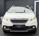 PEUGEOT 2008 1.6 HDI ALLURE. NAVI.PANORAMA.LED