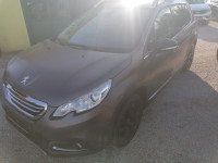 Peugeot 2008 1,6 HDI BLACK MATT