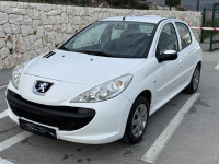 Peugeot 206 1,4i PLUS — ACCESS 70 000km