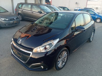 Peugeot 208 1,2 mod.2019 - 147 TKM/ ALU/ MEDIA/ 1.VLASNIK/ V.SERVIS