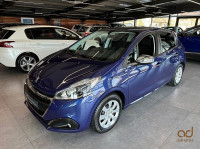 Peugeot 208 1,2 NAVI • KLIMA • TEMPOMAT • LEASING RATA: 170,00€
