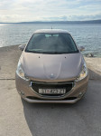 Peugeot 208 1,2 VTi Top Stanje