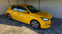 Peugeot 208 1,2i,Allure, virtual, kamera,veliki servis,..Leasing  151€