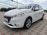 Peugeot 208 1,4 HDi 2015.,reg:24.2.2027.,VELIKI SERVIS, NAVI, TEMP...