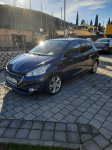 Peugeot 208 1,4 VTi allure