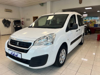 Peugeot Partner 1,6HDi + garancija tvornički uvjeti