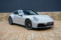 Porsche 911 992.2 Carrera Chrono