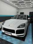 Porsche Cayenne Coupe Sport&Chrono, Carbon design