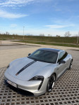 Porsche Taycan 4x4 automatik