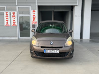 Renault Grand Scenic 1,5 dCi 110ks 7 s  kuka m+s gume reg 11  mog z