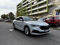 Škoda octavia 2.0TDI 2023g DSG