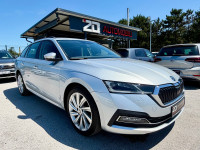Škoda Octavia Combi 2,0 TDI *DSG* Style MATRIX Virtual Kamera Servisna