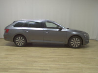 Škoda Superb Combi 2.0 TDI Style automatik • ACC • AHK