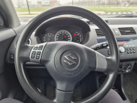 Suzuki Swift 1,3
