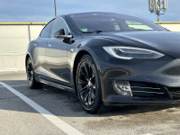 Tesla Model S90D free SuC, autopilot