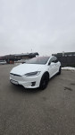 Tesla Model X 90 D