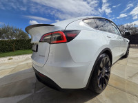 Tesla Model Y PERFORMANCE, 527ks, 3,7sec do 100km/h, TOP stanje.