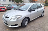 Toyota Auris 1,33 VVT-i HR auto, 1 vl.,malo km,4990 sa prijepisom