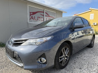 Toyota Auris 1.8 Hybrid automatik