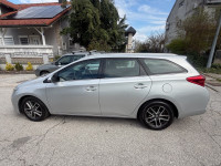Toyota Auris karavan TS 1,4 D-4D