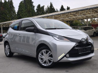 Toyota Aygo 1,0 PARKING KAMERA TEMPOMAT BLUETOOTH MEDIA EKRAN USB