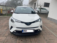 Toyota C-HR 1,8 automatik Hibrid