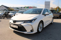 Toyota Corolla Sedan 1.5 VVT-i -nije uvoz