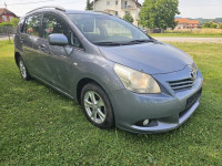 Toyota Corolla Verso 2,0 D-4D