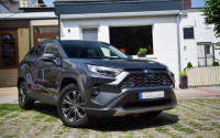 Toyota RAV4 2,5 HYBRID COMFORT 4X4 - LED, NAVI, KAMERA