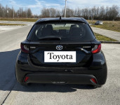 Toyota Yaris 1.5 Hybrid , 2022.,  prvi vlasnik, AUTOMATIK